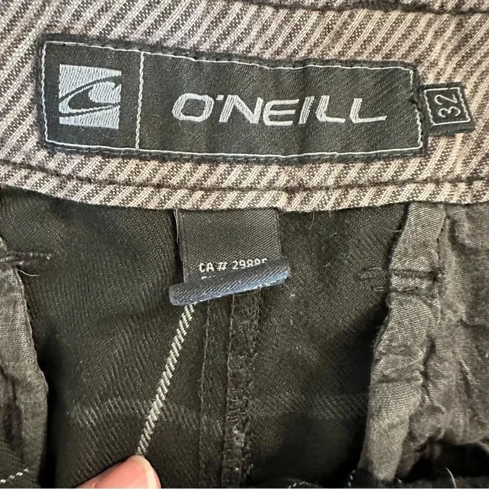 O'neill men's size 32 black plaid shorts